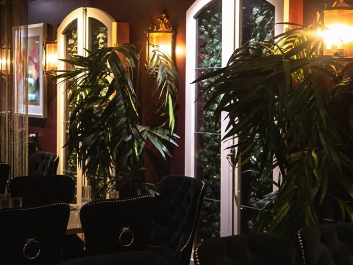 super-urgent-sale-beautifully-presented-bar-restaurant-6