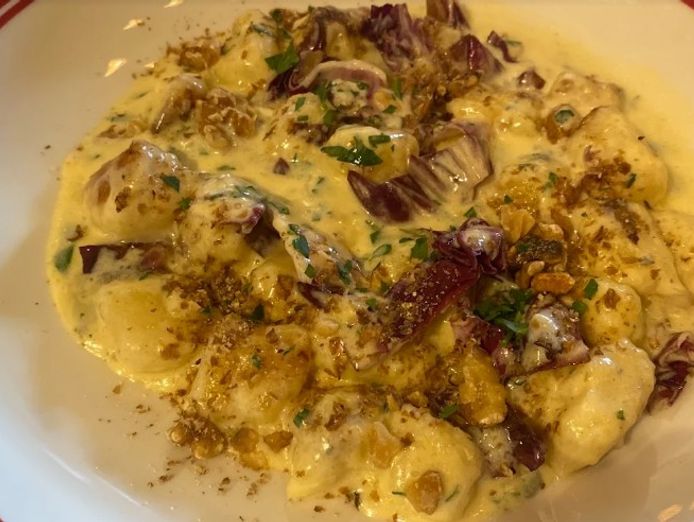 established-restaurant-in-highly-sought-after-dining-precinct-7