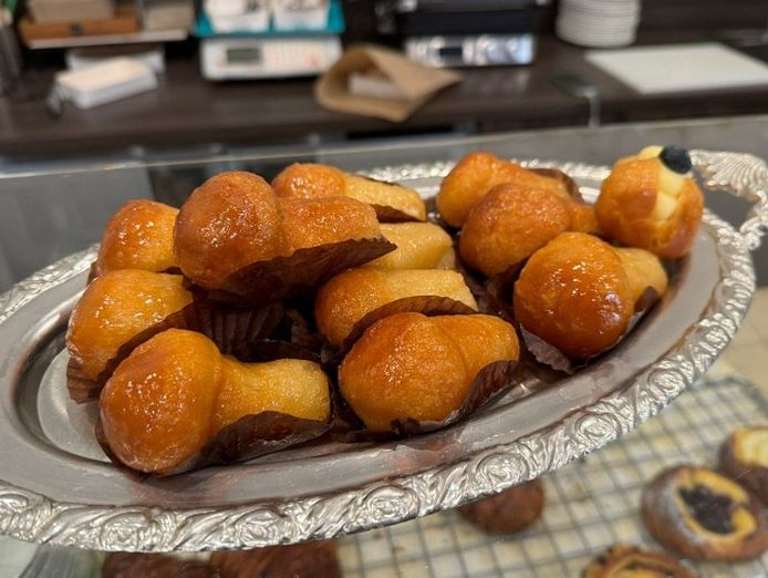 inner-north-italian-bakery-cafe-prime-corner-location-live-in-opportunity-5