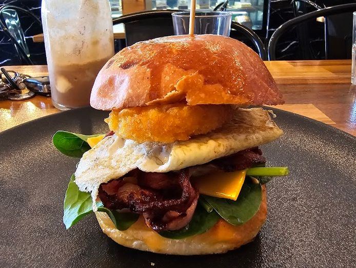 e-a-local-favourite-high-potential-cafe-in-melbournes-north-urgent-sale-8