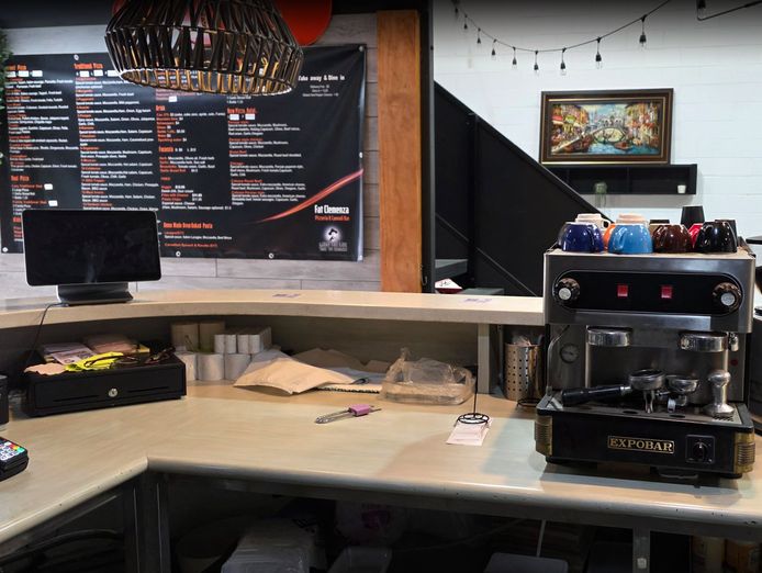 abs-103-halal-pizza-persian-cuisine-restaurant-for-sale-in-keysborough-3