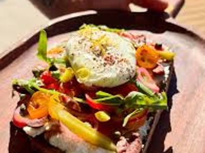 profitable-6-days-cafe-for-sale-2