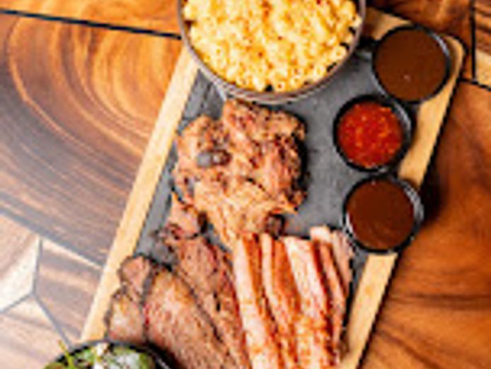 large-scale-license-restaurant-for-sale-1