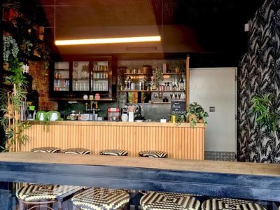 jungle-boy-amp-tully-39-s-two-very-different-bars-in-one-location-1