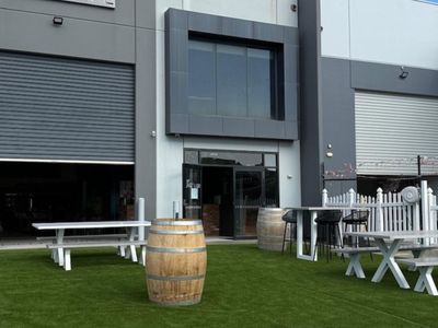 the-industrial-a-warehouse-style-bar-and-event-space-0