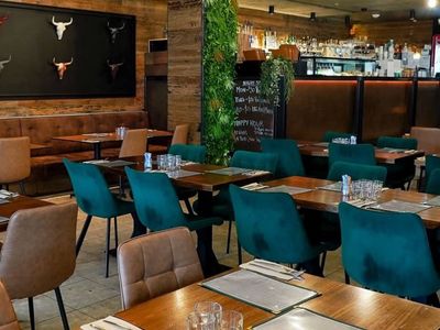 iron-river-bar-amp-grill-proven-performer-in-premium-highway-position-7