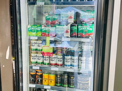 drive-thru-bottle-shop-with-long-lease-amp-big-brand-exposure-3