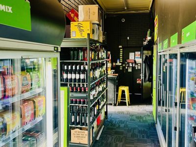 drive-thru-bottle-shop-with-long-lease-amp-big-brand-exposure-1