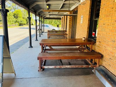 the-farmers-arms-hotel-2