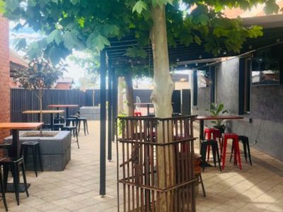 commercial-hotel-merredin-2