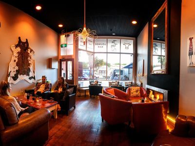 under-offer-the-tipsy-cow-0