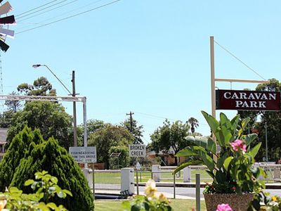 numurkah-caravan-park-freehold-residence-plus-leasehold-business-8
