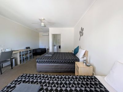 goolgowi-motor-inn-1p6262-7