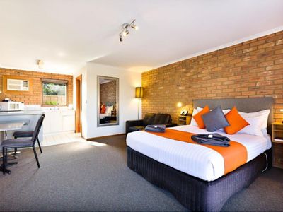 26-room-leasehold-motel-in-thriving-murray-river-region-4