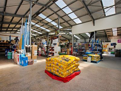 lovells-garden-building-supplies-9
