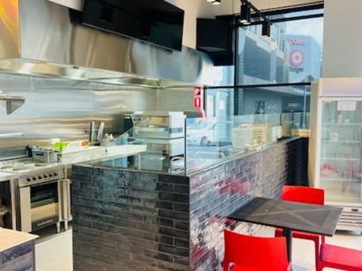 fully-fitted-modern-pizzeria-with-premium-fit-out-3