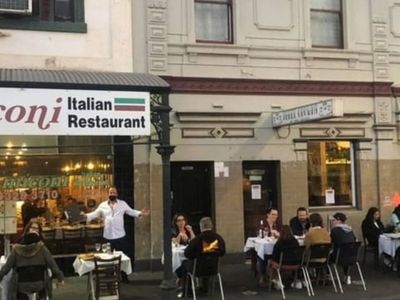 amiconi-restaurant-west-melbourne-2