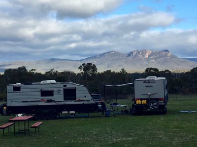 vendor-says-sell-happy-wanderer-holiday-resort-3