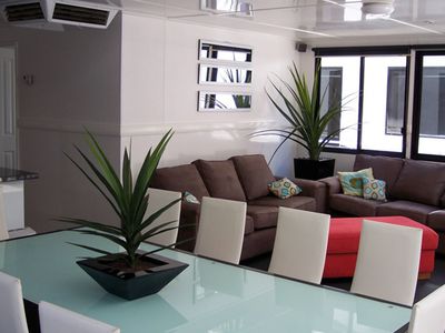 luxury-on-the-murray-houseboats-1p6045-1