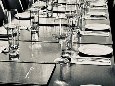 well-established-restaurant-with-growth-potential-in-prime-drouin-location-luc-3