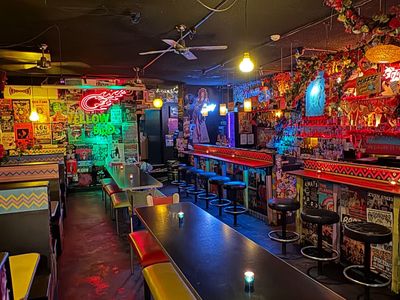 yellow-bird-situated-prominently-on-the-corner-chapel-street-7