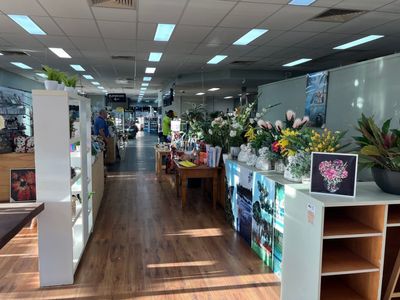 wahrings-restaurant-gift-shop-2