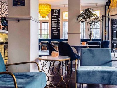 the-kilburn-a-wall-of-whiskey-5