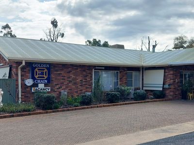 cooee-motel-gilgandra-freehold-going-concern17-room-motel-2-1-hectares-1