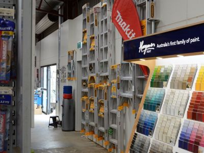 seymour-hardware-group-2