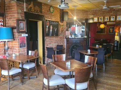 the-fox-hotel-collingwood-8