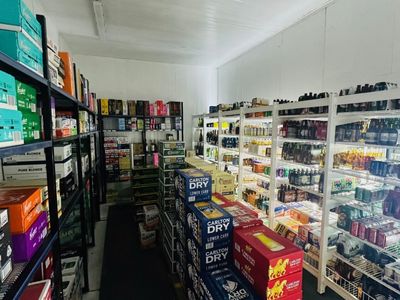 drive-thru-bottle-shop-with-long-lease-amp-big-brand-exposure-4