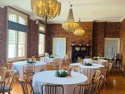 well-established-country-hotel-with-strong-local-amp-tourist-trade-long-lease-2