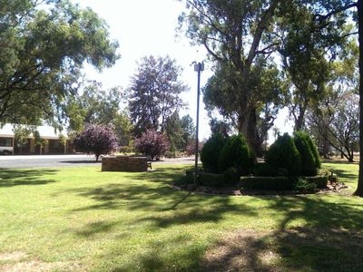 cooee-motel-gilgandra-freehold-going-concern17-room-motel-2-1-hectares-5