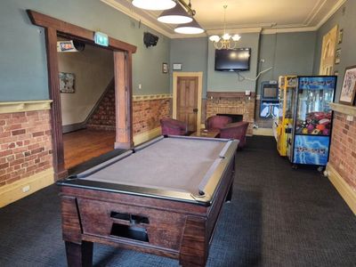 under-offer-star-hotel-rutherglen-8