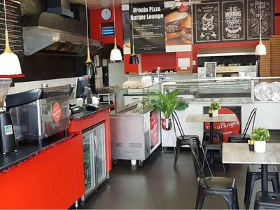 drouin-burger-and-pizza-lounge-an-established-local-favourite-ready-for-its-4