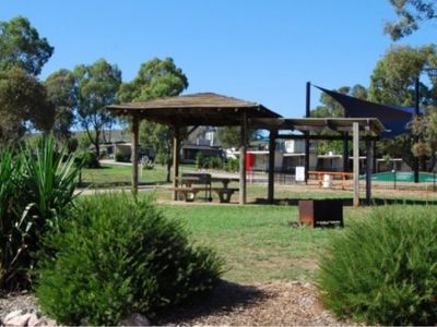cudgegong-waters-park-established-lakeside-holiday-park-with-diverse-income-5