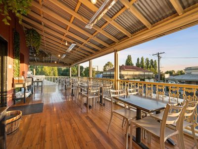 empire-hotel-beechworth-9