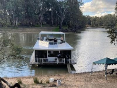 luxury-on-the-murray-houseboats-1p6045-4