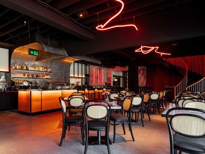 multi-million-dollar-fit-out-leasehold-hospitality-venue-expressions-of-in-4