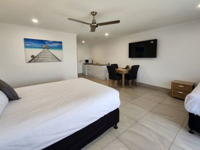 waterfront-new-35-year-lease-high-roi-in-hervey-bay-1p6198-3
