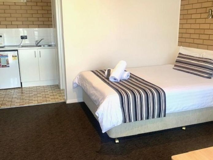 albury-city-motel-high-performing-leasehold-with-27-year-tenure-4