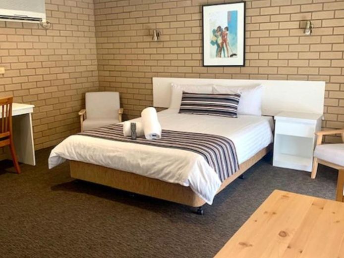 albury-city-motel-high-performing-leasehold-with-27-year-tenure-3