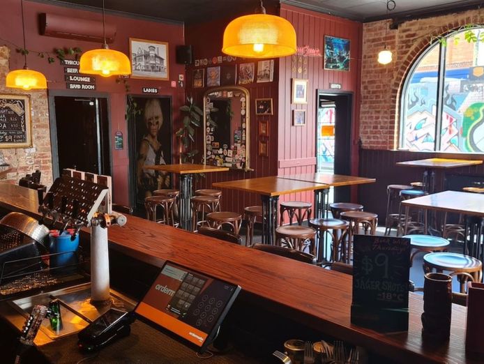 the-bendigo-hotel-collingwood-one-of-melbourne-39-s-most-iconic-pubs-3