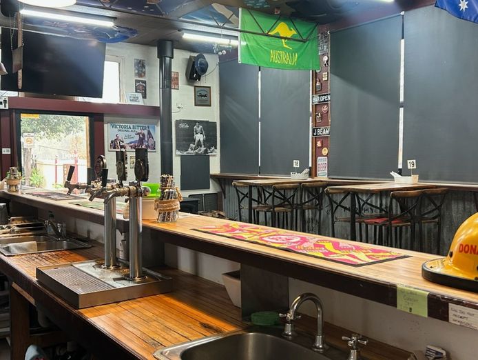 gladstone-hotel-dookie-established-country-hotel-opportunity-5