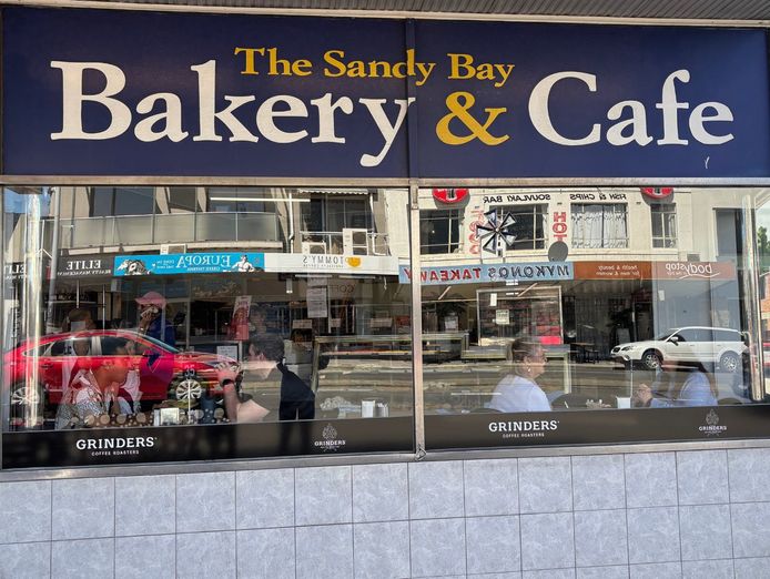 established-sandy-bay-bakery-amp-caf-233-with-loyal-local-following-8