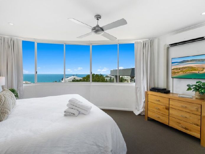 noosa-sunshine-beach-prime-position-boutique-resort-3