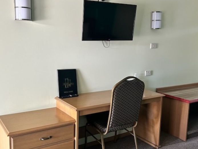 profitable-15-room-murray-river-motel-with-long-lease-security-6
