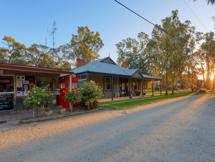 under-offer-big4-barham-1p5097-7