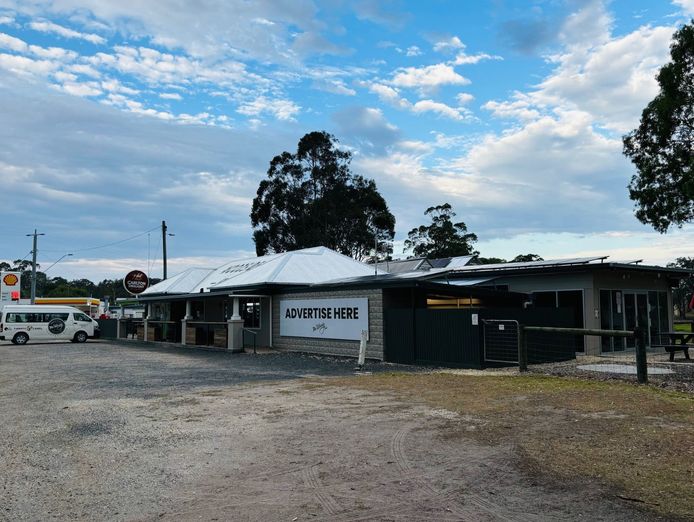 all-offers-considered-woodside-beach-hotel-with-accommodation-pods-brand-6