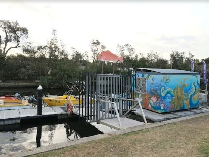 established-marine-hire-business-in-prime-frankston-location-1